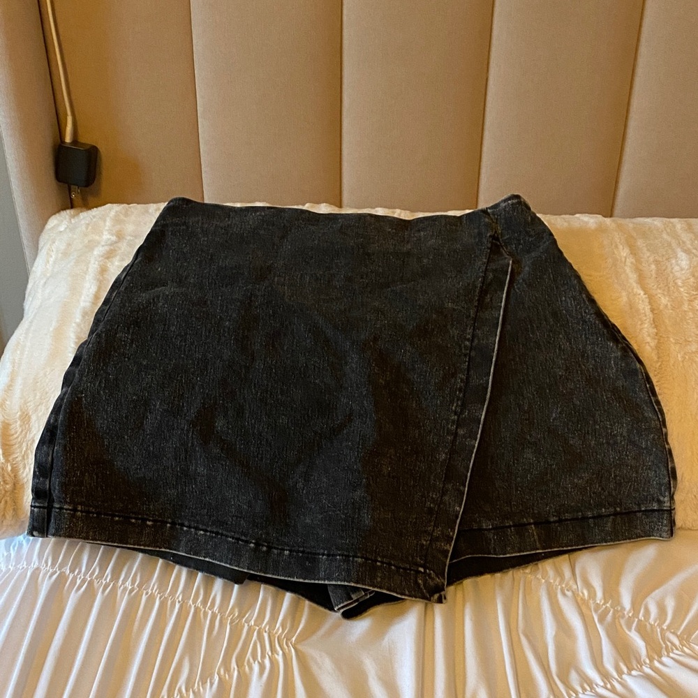 Flying Tomato Black Denim Skort